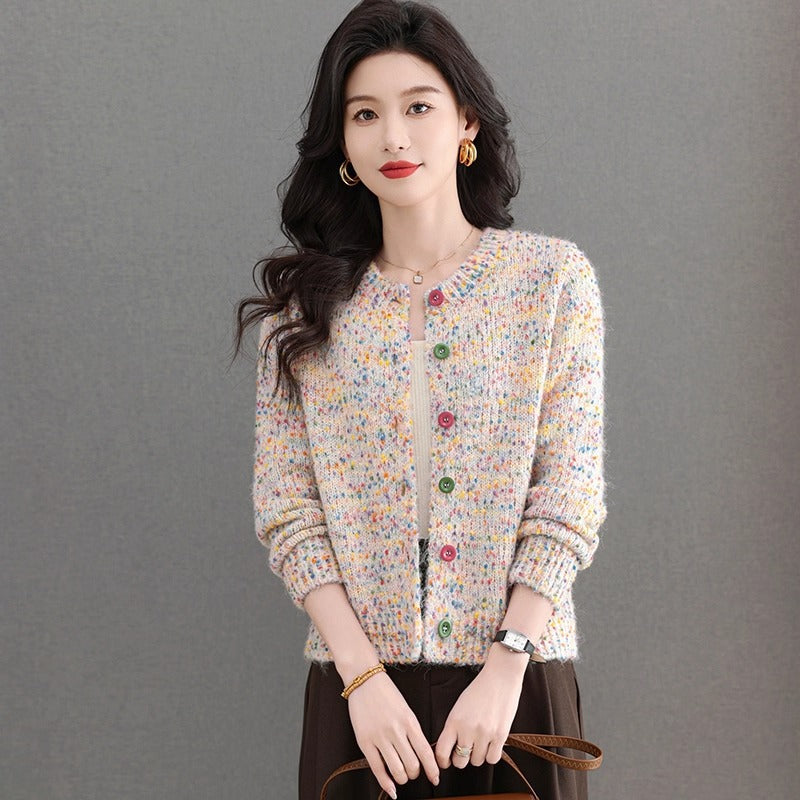 Chic Round Neck Knit Cardigan for Women, Loose Fit, Short Length, Fashionable Sweater Top, Spring and Autumn Style